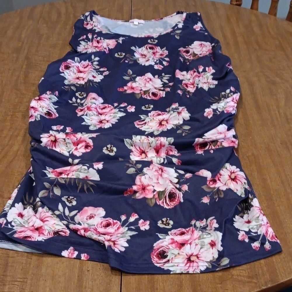 Sleeveless maternity dress size XXL